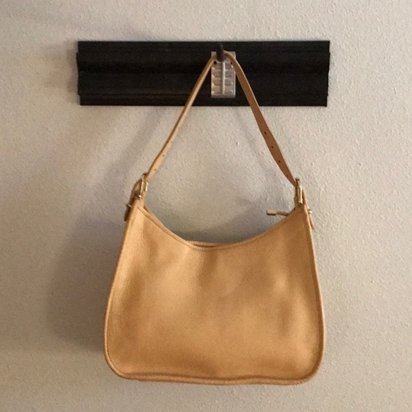 Mark Cross  Treasure! Cream Leather Bucket Bag - Picture 2 of 7